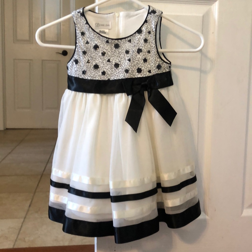 Bonnie Jean, girl’s size 3T holiday dress